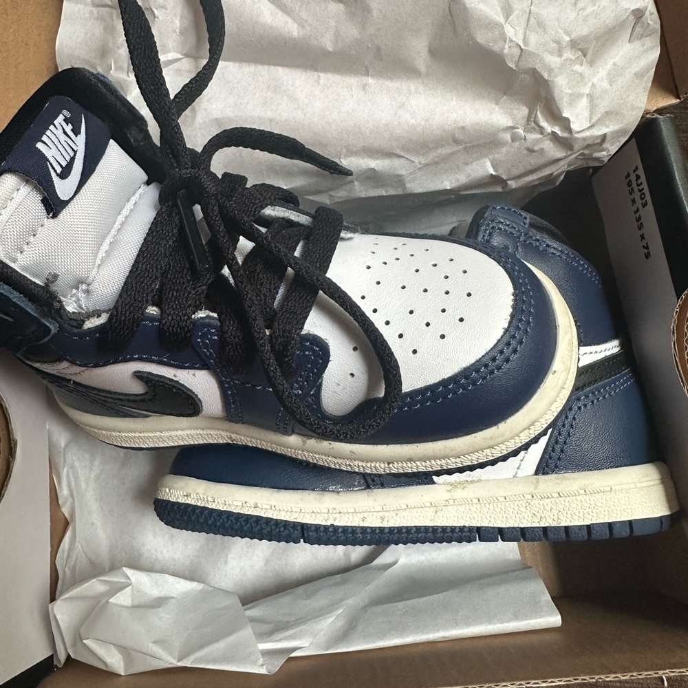 Air Jordan 1 Retro OG Sneakers Navy